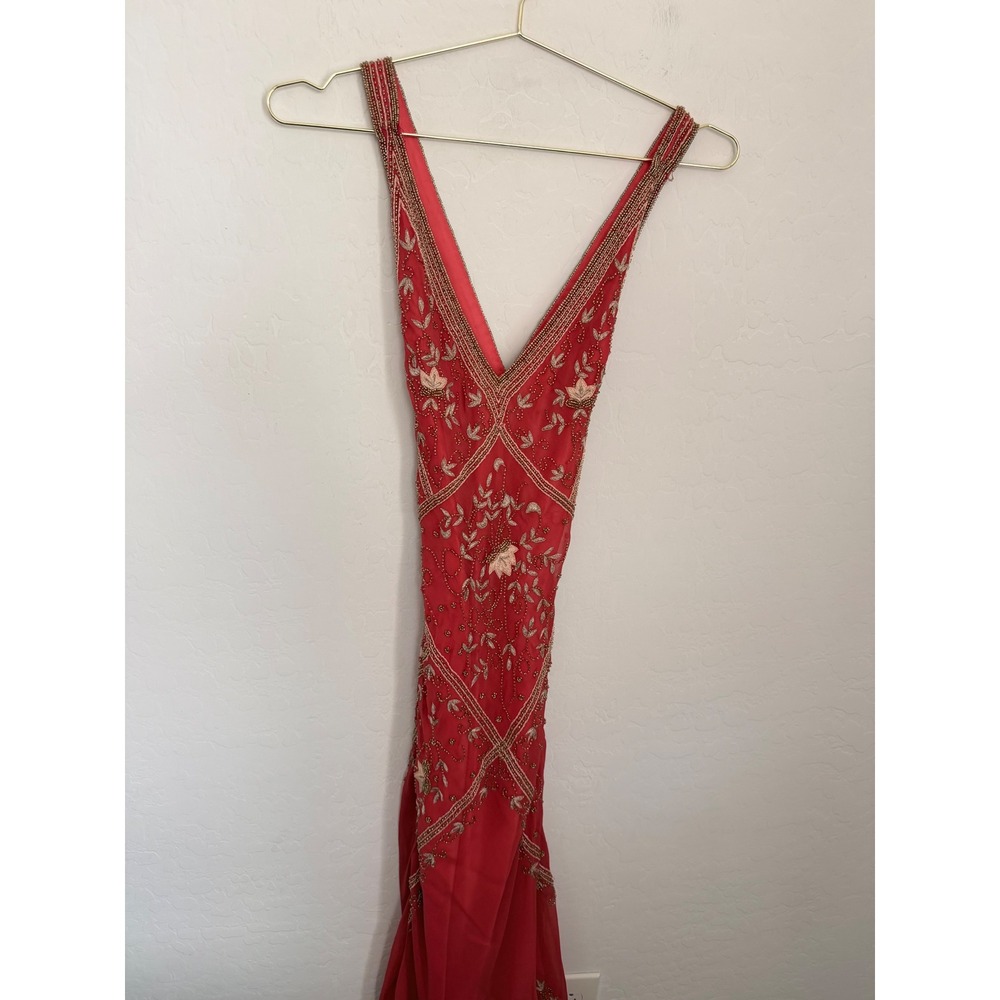 CACHÉ LUXE Coral Beaded Allover Floral Open Back Floor Length Gown Vintage Sz 2 - Picture 2 of 15